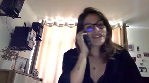 Paulette online show from December 11, 4:31 pm