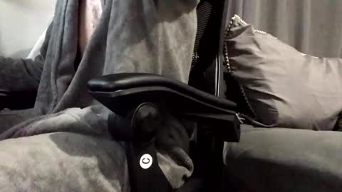 daan2021 online show from April 16, 7:47 pm