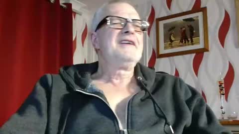 Snapshot of daddiescockforyou chatting on March 7, 9:06 pm Brian ... online show from March 7, 9:06 pm