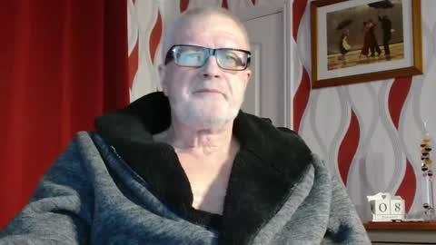 Snapshot of daddiescockforyou chatting on January 8, 8:50 pm Brian ... online show from January 8, 8:50 pm