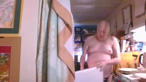 Daddy online show from March 29, 7:59 pm