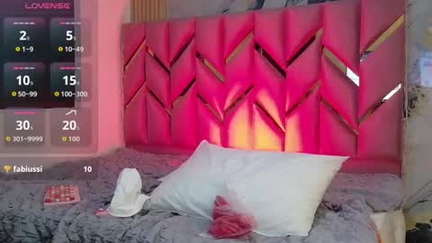 JAZMIN online show from October 24, 8:09 pm