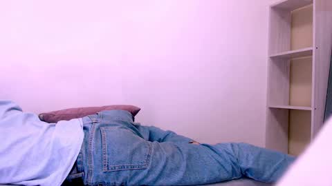 tayler online show from March 8, 5:59 am