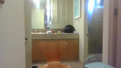 daddyjayare760 online show from January 1, 12:11 am