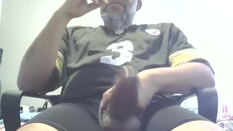 daddyles412 online show from May 6, 1:28 pm