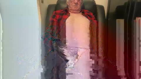 daddyoldcock online show from October 21, 1:44 am