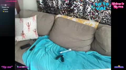 dadstrokin online show from July 21, 12:01 am