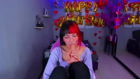 Snapshot of dafne_huges chatting on February 14, 11:09 pm dafne huges online show from February 14, 11:09 pm