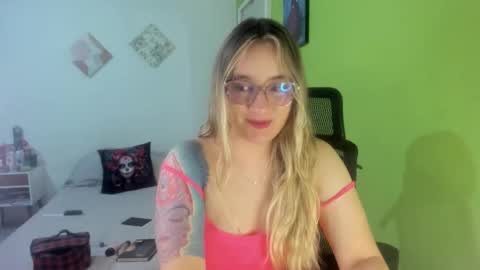 Snapshot of dahia888 chatting on October 20, 5:56 am Dahia online show from October 20, 5:56 am