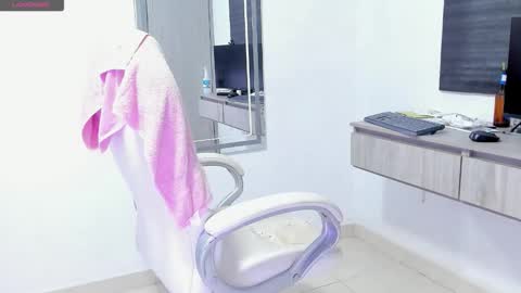 Dahian  online show from September 13, 11:56 am