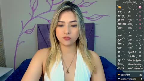 Snapshot of dahliamoore chatting on January 24, 8:11 pm Dahlia online show from January 24, 8:11 pm