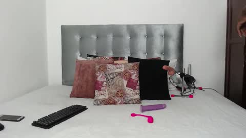 Daiisha.. online show from October 16, 7:24 pm