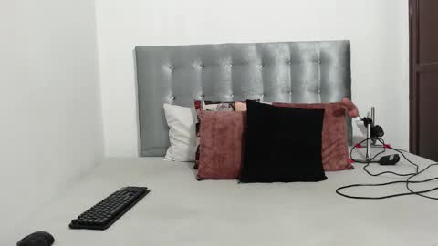 Daiisha.. online show from October 19, 8:35 pm