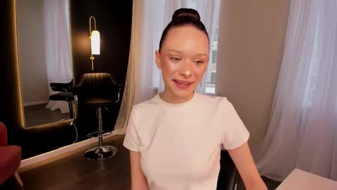 daily_glam online show from October 14, 12:30 pm