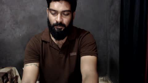 indian guys online show from June 25, 12:43 pm
