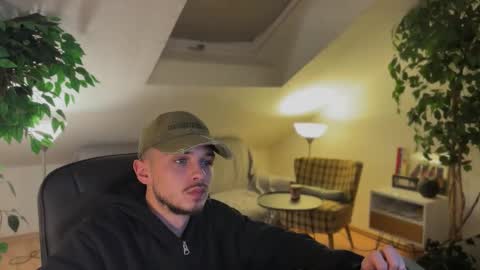 Daimon  online show from November 14, 12:24 am