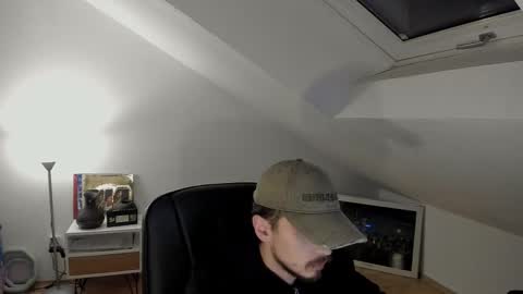 Daimon  online show from October 28, 1:17 am