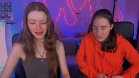 daisy online show from April 1, 7:11 pm