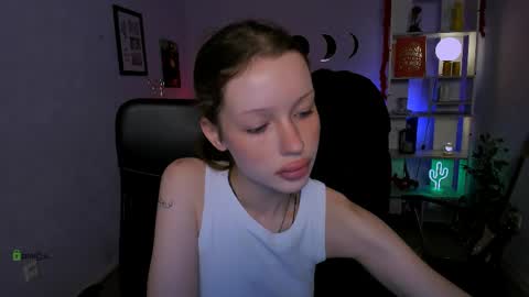 daisy online show from April 11, 7:07 pm