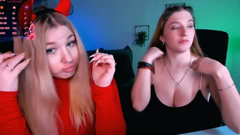 Little Di online show from February 9, 12:06 am