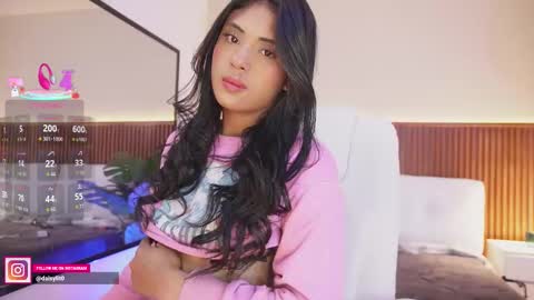 Daisy online show from February 22, 2:04 am