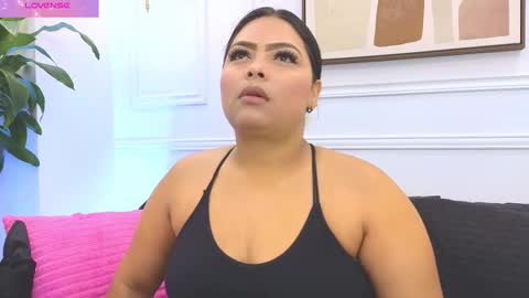 Daisy Price online show from February 21, 11:35 am