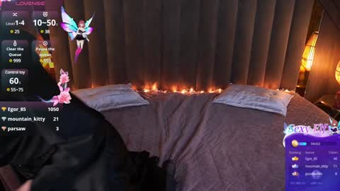 Snapshot of daisydelight_ chatting on February 3, 4:57 am daisydelight_ online show from February 3, 4:57 am
