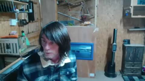 dave online show from April 1, 8:39 pm