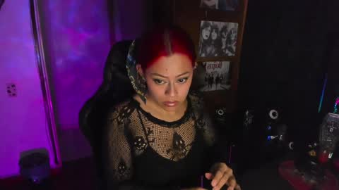 Snapshot of dakota_crab chatting on February 7, 10:30 pm Dakota Crab online show from February 7, 10:30 pm