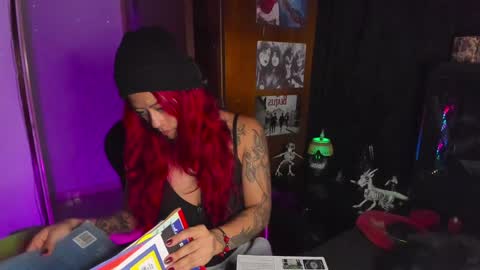 Snapshot of dakota_crab chatting on February 26, 12:30 am Dakota Crab online show from February 26, 12:30 am