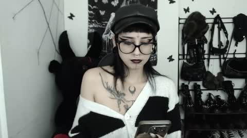 dakota online show from January 12, 4:19 am