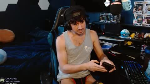 Dakota Wonders online show from March 2, 11:00 pm