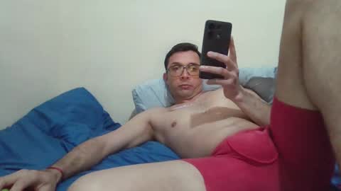 dale_guaya online show from March 4, 9:56 pm