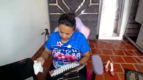 daleska_delicious1 online show from March 16, 6:56 pm