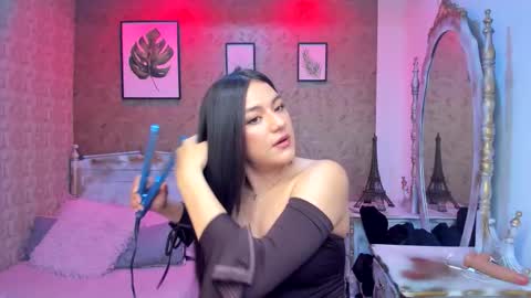 dali_collin online show from September 20, 3:59 pm