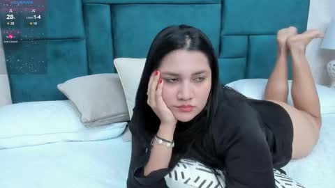 Snapshot of dalia_alissa chatting on September 12, 2:19 pm Violeta online show from September 12, 2:19 pm