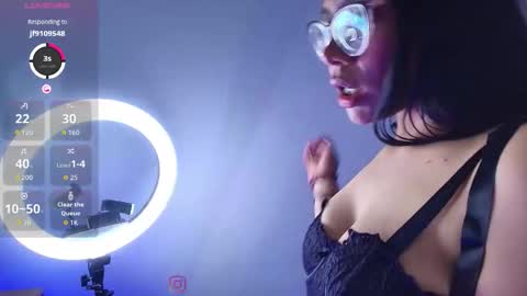 Dalia online show from March 3, 2:51 am