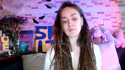 Dalia  online show from November 11, 9:44 am