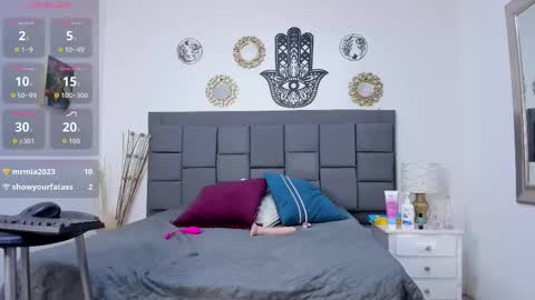 dalila_conde online show from September 9, 1:33 pm