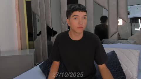 Dallen Grant online show from October 27, 12:05 pm