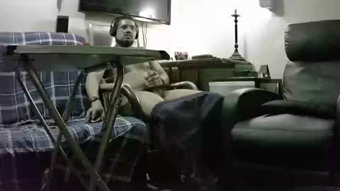 Snapshot of damastabata chatting on October 10, 4:40 am damastabata online show from October 10, 4:40 am