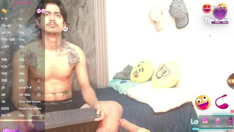 damian_and_camerum online show from April 2, 3:25 am