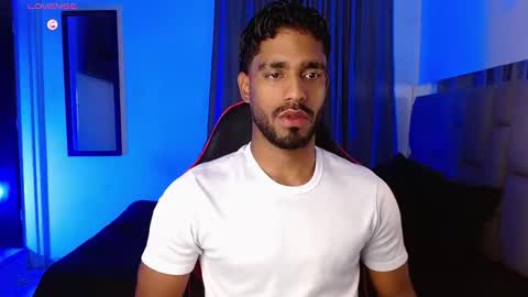 Snapshot of damiano_walker chatting on September 11, 8:15 am damiano_walker online show from September 11, 8:15 am