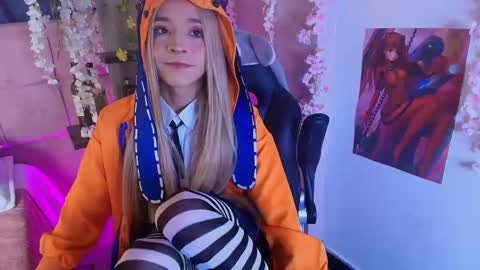 Snapshot of damiian21_ chatting on September 22, 1:59 pm Damiian21 online show from September 22, 1:59 pm