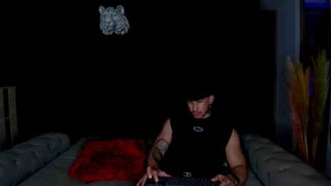 INSTAGRAM  DAMMIANMILLEROFICIAL online show from December 14, 2:29 am