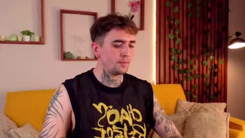 damon000lee online show from March 17, 10:42 am