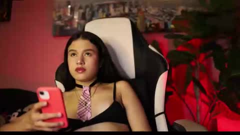 danaa_rouse online show from February 28, 1:31 am