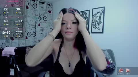 Snapshot of danaarey chatting on March 3, 11:33 am Danaa Rey online show from March 3, 11:33 am