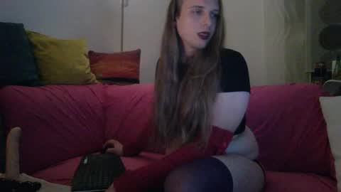 danadeluxe22 online show from January 15, 1:12 am