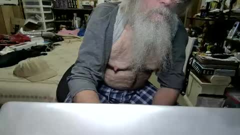 Dana online show from December 2, 5:10 pm